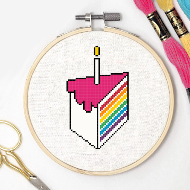 Free rainbow cake cross stitch pattern